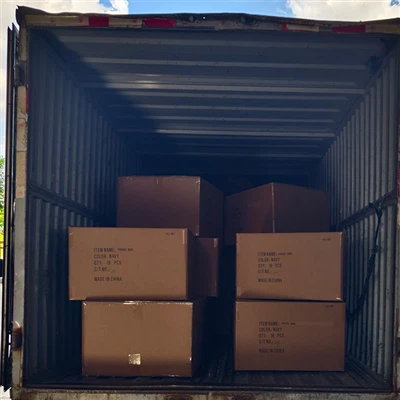 LEGEND TIMES dnes dodává 800 golfových kabelek